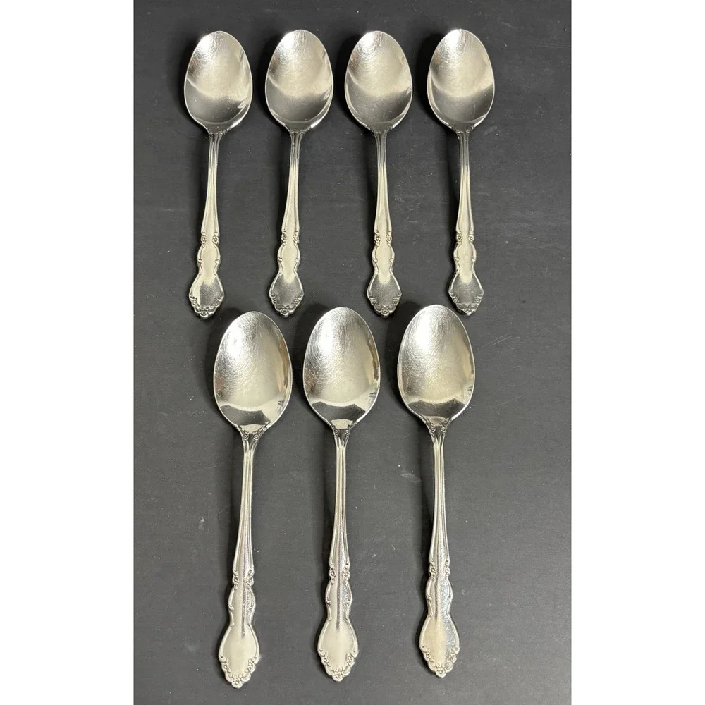 7 Oneida Dover Oval Place Soup Spoons Cube Stainless Glossy 6 5/8